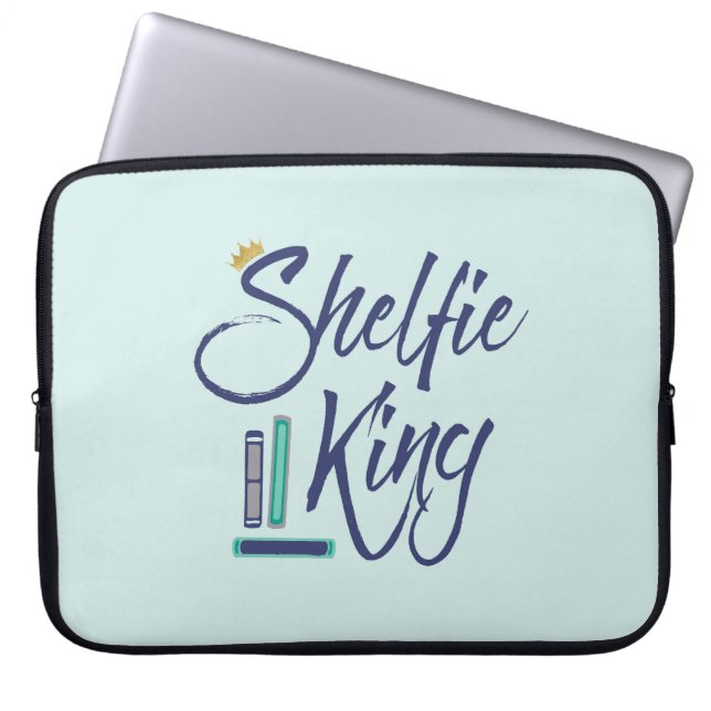 Booklover Shelfie King Laptop Sleeve (Voorkant)