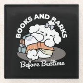 Books and Barks – Cute Sleepy Dog Reading Design Glazen Onderzetter (Voorkant)