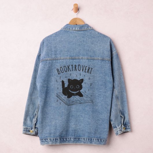Booktrovert kat met boek en sterren denim jacket (Hangar)