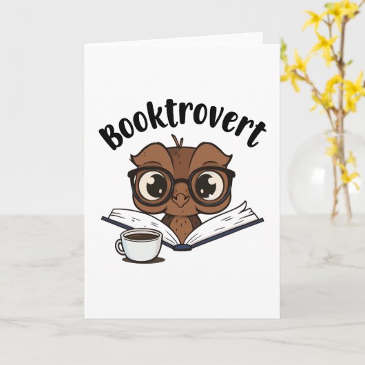 Booktrovert uil met boek en koffie kaart (Gele Bloem)