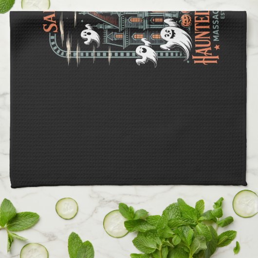 Bookworm Halloween Shirt Haunted Library Theedoek (Gevouwen)