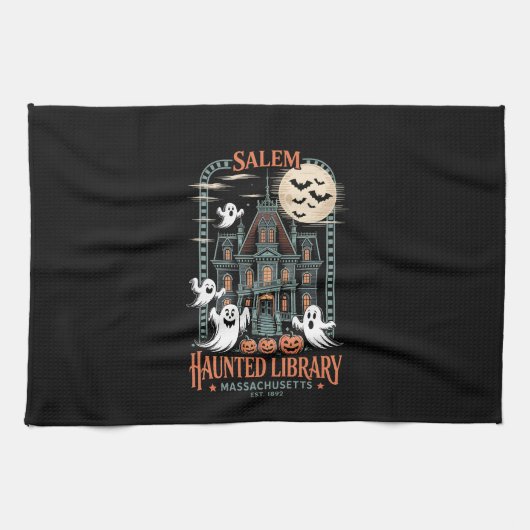 Bookworm Halloween Shirt Haunted Library Theedoek (Horizontaal)