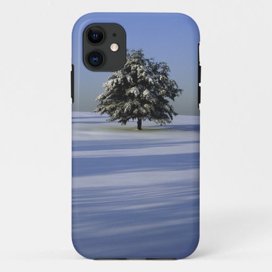 Boom in besneeuws landschap Case-Mate iPhone case (Achterkant)