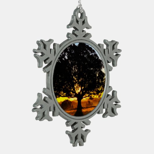 Boom in de ochtend tin sneeuwvlok ornament (Links)