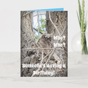 Boom met Baby die onderaan door takken peerling Kaart