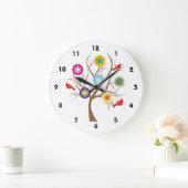 Boom met sneeuwvlokken en kardinalen, aangepast grote klok (Huis)