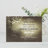 Boom met strijklichten rustieke bruiloft uitnodigi kaart (Staand voorkant)