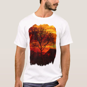Boom naast oude muur ruïnes zonsondergang t-shirt