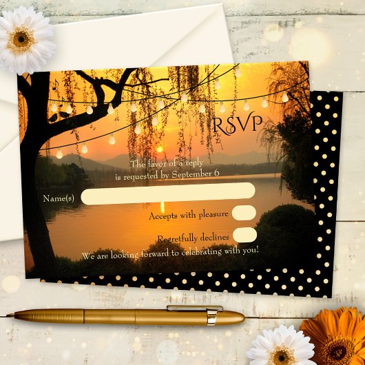 Boom String Lights Sunset Wedding RSVP-kaart RSVP Kaartje