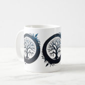 Boom van het leven in blauw koffiemok (Voorkant links)