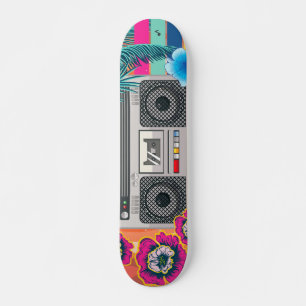 Boombox met tropische bladeren en bloemen persoonlijk skateboard