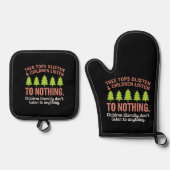 Boomglinstering en kinderen luisteren naar niets t ovenwant & pannenlap set (Voorkant)