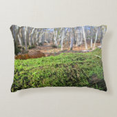 Boomsluimers in het herfstmos - gepersonaliseerd accent kussen (Voorkant)