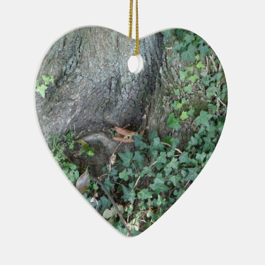 Boomstam en vijver in het bos keramisch ornament (Rechts)