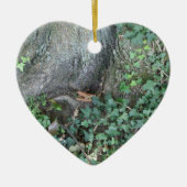 Boomstam en vijver in het bos keramisch ornament (Voorkant)