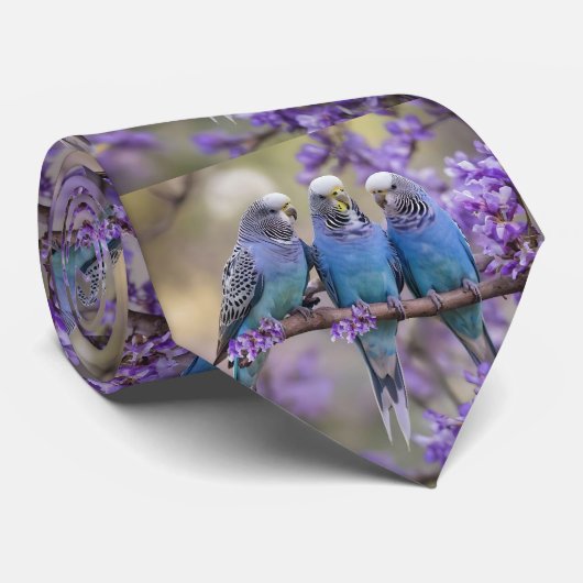 Boomtop Chatter: Blauwe Budgies in Jacaranda Tree, Stropdas (Opgerold)