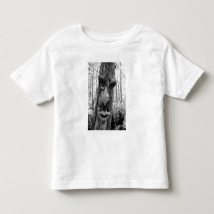 Boomtrol op een Big Cypress boom. Kinder Shirts