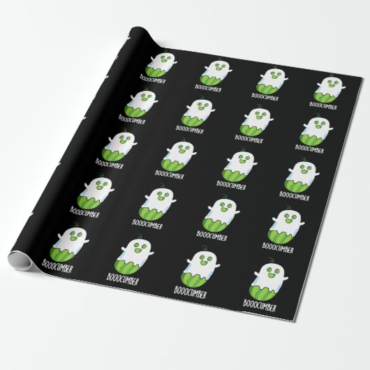 Booocumber Funny Ghost Cucumber Pun Dark BG Cadeaupapier (Uitgerold)