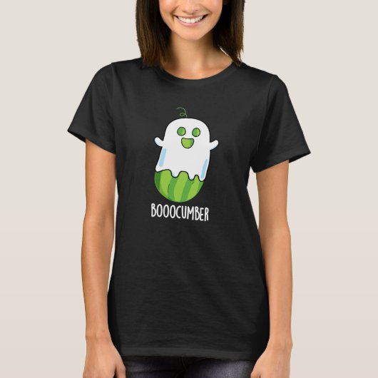 Booocumber Funny Ghost Cucumber Pun Dark BG T-shirt (Voorkant)
