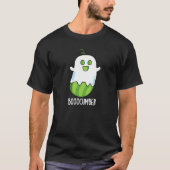 Booocumber Funny Ghost Cucumber Pun Dark BG T-shirt (Voorkant)