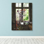 Boorpers via venster canvas afdruk (Insitu (Houten vloer))