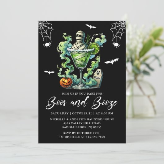 Boos en Booze Halloween Party Kaart (Staand voorkant)