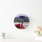 BOOT- EN MOUNTAINENLANDSCHAP RONDE KLOK (Huis)