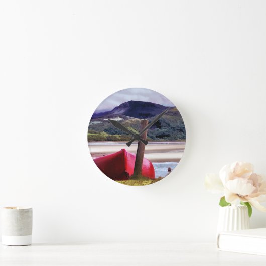 BOOT- EN MOUNTAINENLANDSCHAP RONDE KLOK (Huis)