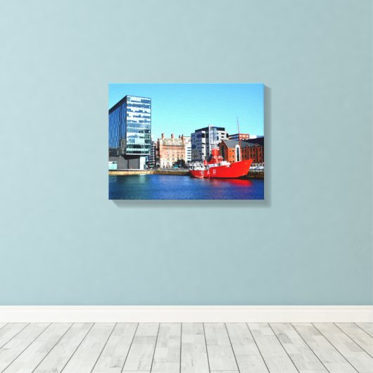 Boot in het Albert Dock Canvas Afdruk (Insitu (Houten vloer))
