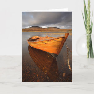 Boot op verticaal Loch. Kaart door cARTerART