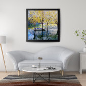 Boot verankerd tussen twee bomen op een meer perfect poster
