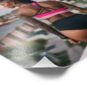 Bootilicious babe in ranzige outfit in getto foto afdruk (Hoek)