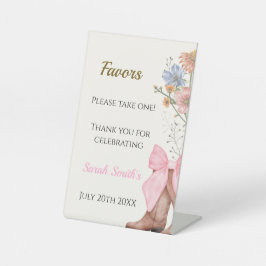 Boots and Bubbly Bridal Shower Favors Reclamebord Met Voetstuk