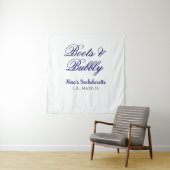 Boots & Bubble vrijgezellenfeest naam purpleplace Wandkleed (In situ)