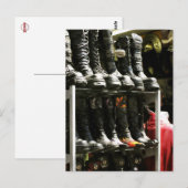 Boots Galore at Camden Markets, London Briefkaart (Voorkant / Achterkant)