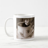 Boots in een theebeker koffiemok (Links)