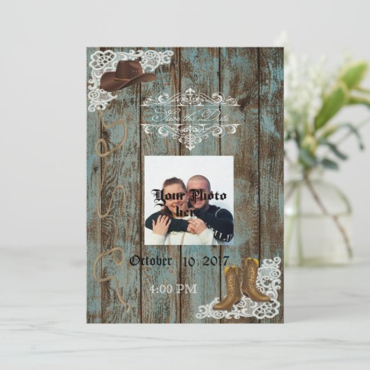 Boots & Lace Distressed Wood Bewaar de datum Save The Date (Staand voorkant)