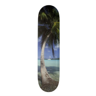 Bora Bora, Frans Polynesië Mt. Otemanu, gezien Skateboard