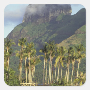 Bora Bora, Frans-Polynesië Waterfront scène en Vierkante Sticker