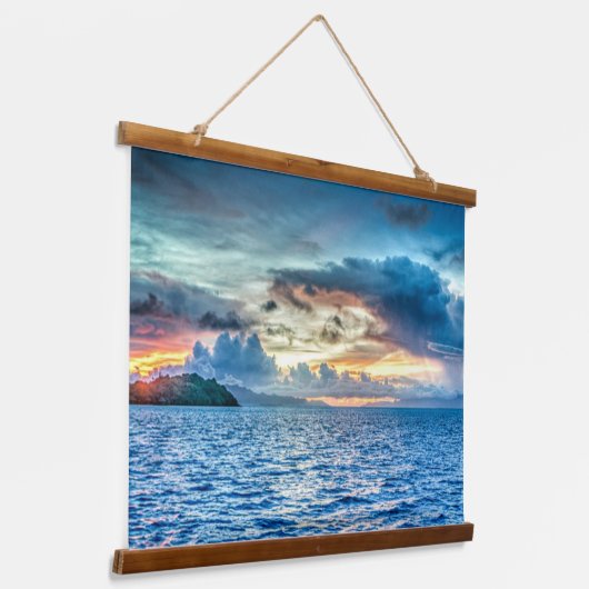 Bora Bora prachtige zonsondergang Hangend Wandkleed (Gebogen)