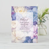 Bord blauw, crème en lavendel bloemenbruiloft kaart (Staand voorkant)