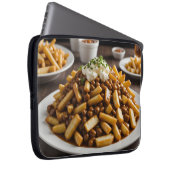 Bord met Poutine Laptop Sleeve (Voorkant Rechts)