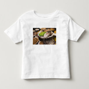Bord van verse kerstkoekjes kinder shirts