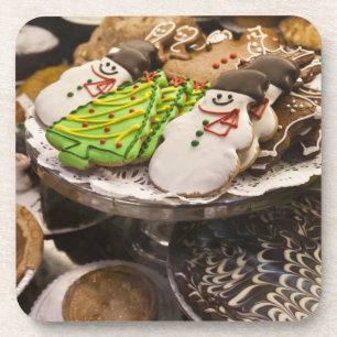 Bord van verse kerstkoekjes onderzetter