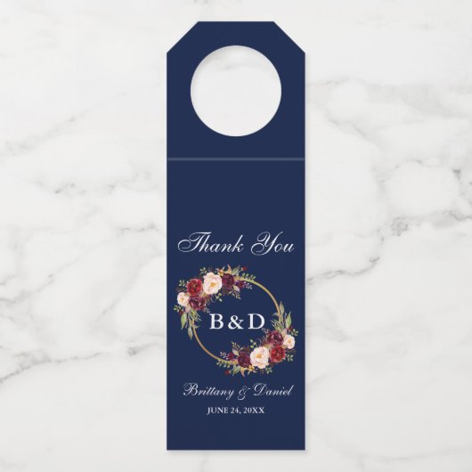 Bordeaux Bloemenkrans Monogram Blauwe Trouw Flessenhanger (Voorkant)