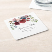 Bordeaux Huwelijk Florale Script Save the Date Kartonnen Onderzetters (Schuin)