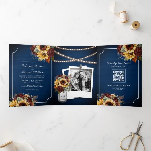 Bordeaux Rozen Zonnebloem Marineblauw QR Code Brui Drieluik Uitnodiging (Binnen)