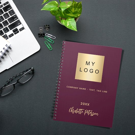 Bordeaux zakelijk logo naam script elegant notitieboek