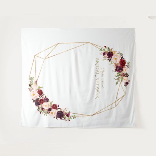 Bordeauxrode bloemengoud bruiloftsfeest fotocabine wandkleed (Voorkant (horizontaal))