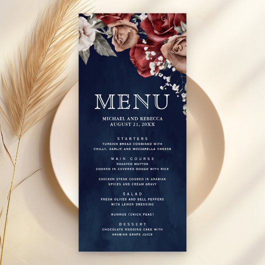 Bordeauxrode rozen bloemendecoratie marineblauwe t menu